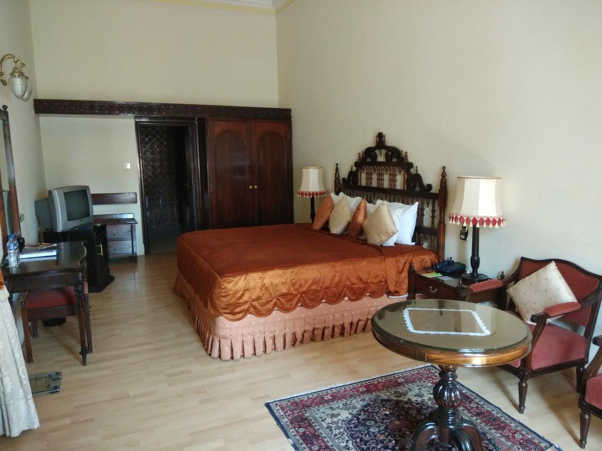 Lalitha Mahal Palace Hotel Mysore Exterior foto