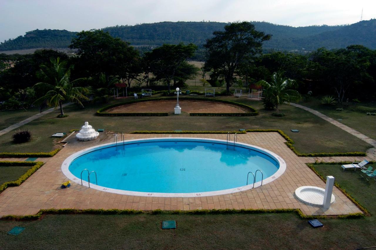 Lalitha Mahal Palace Hotel Mysore Exterior foto